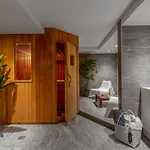 Sasso Boretto, Luxury 公寓式酒店 4*