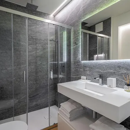 Sasso Boretto, Luxury 阿斯科纳