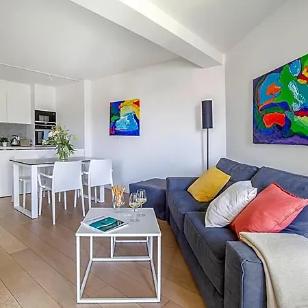 Sasso Boretto, Luxury